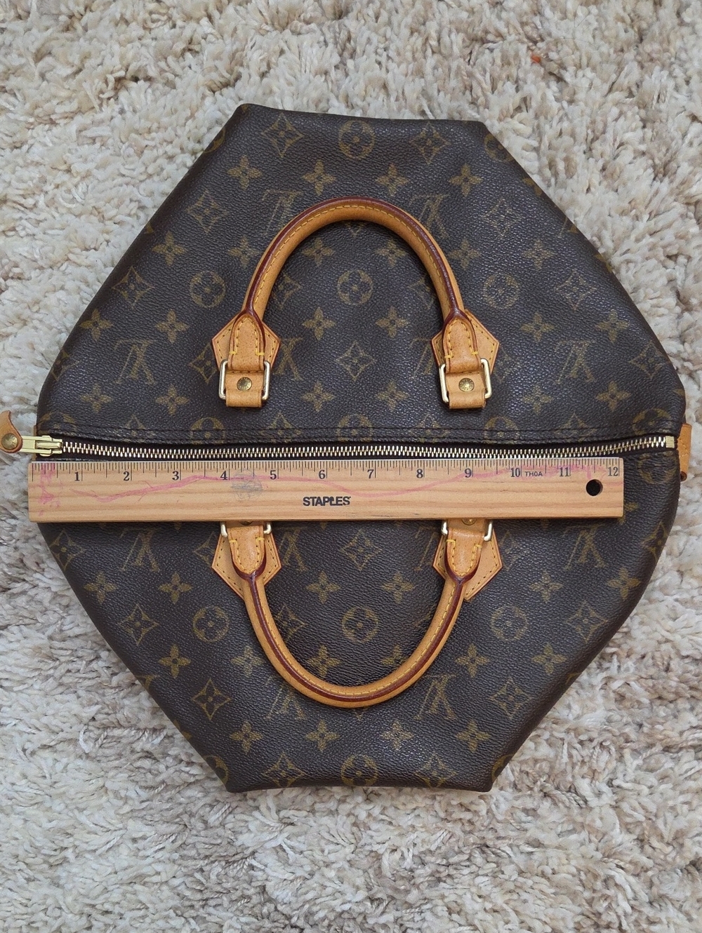 Authentic Louis Vuitton Speedy 35